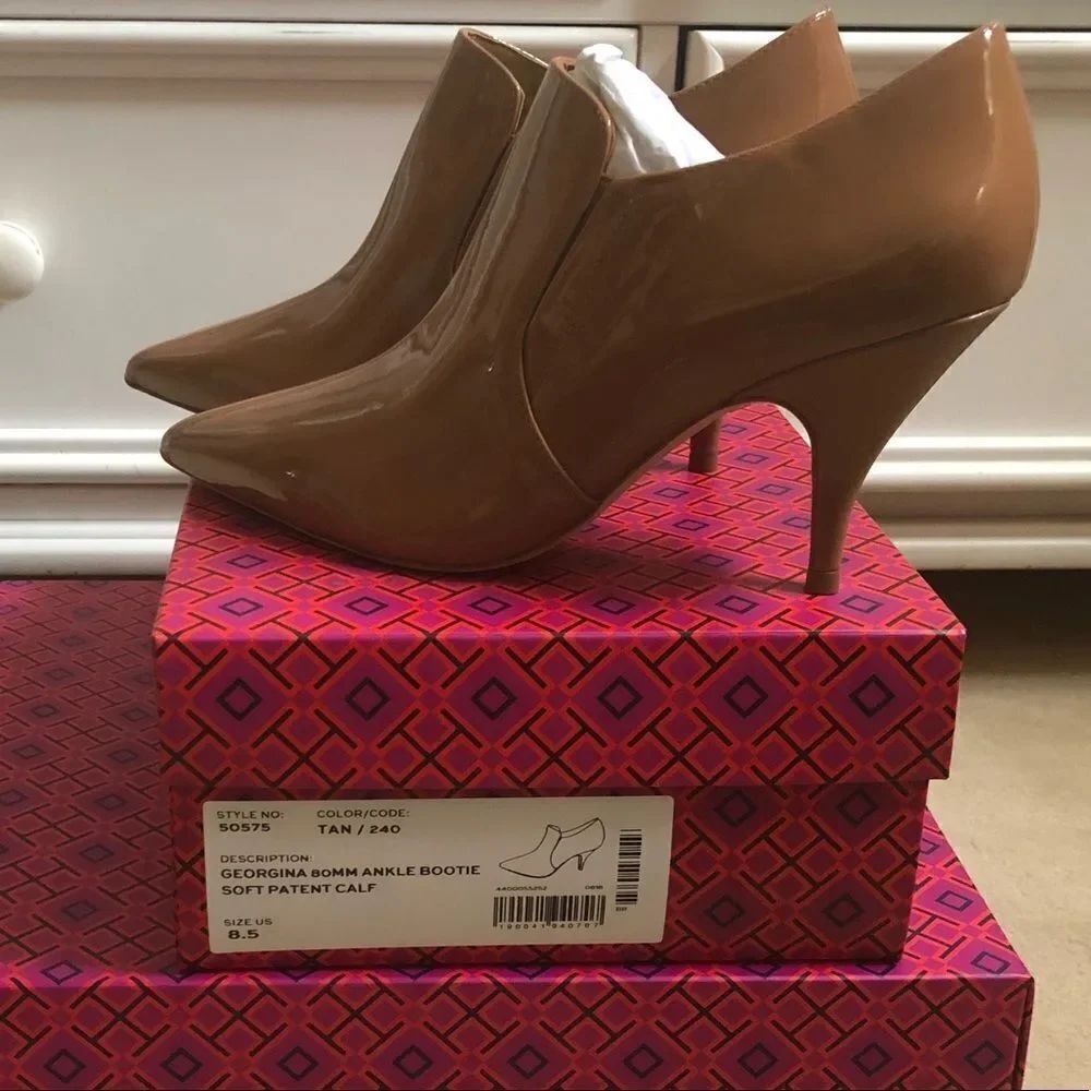 NIB Tory Burch Georgina 80mm Ankle Bootie 8.5 Tan